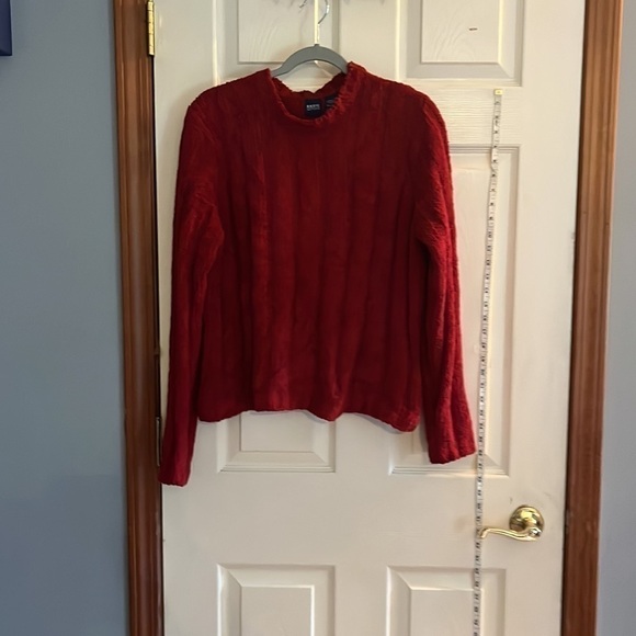 Basic editions-size large-red long sleeve sweater. 100% polyester. - Picture 1 of 7
